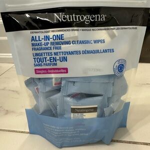 Neutrogena All-In-One face wipes